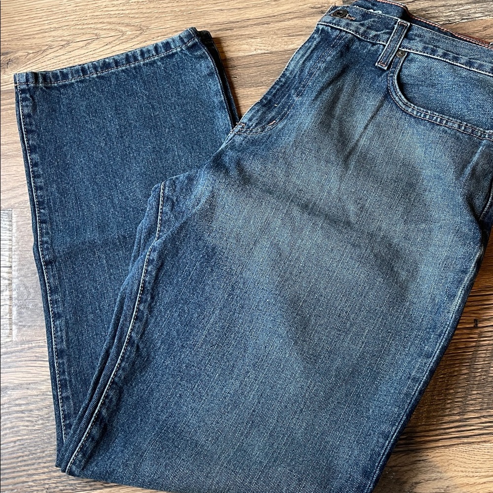 Eddie Bauer Relaxed fit River Blue Jeans 36 x 32